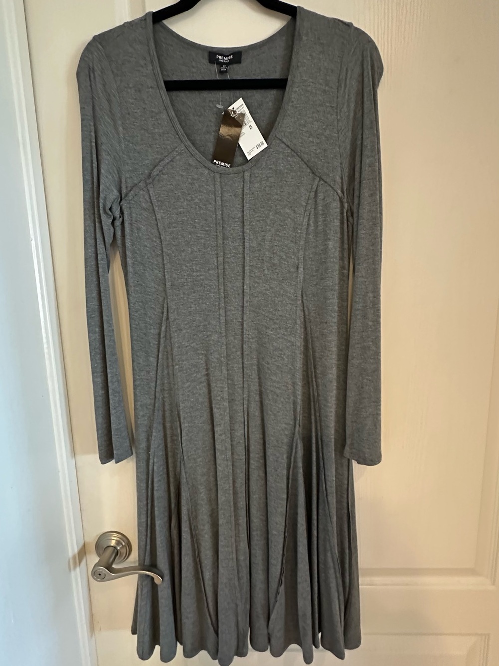 Premise Gray Long-Sleeve Scoop Neck Knit Flare Dress